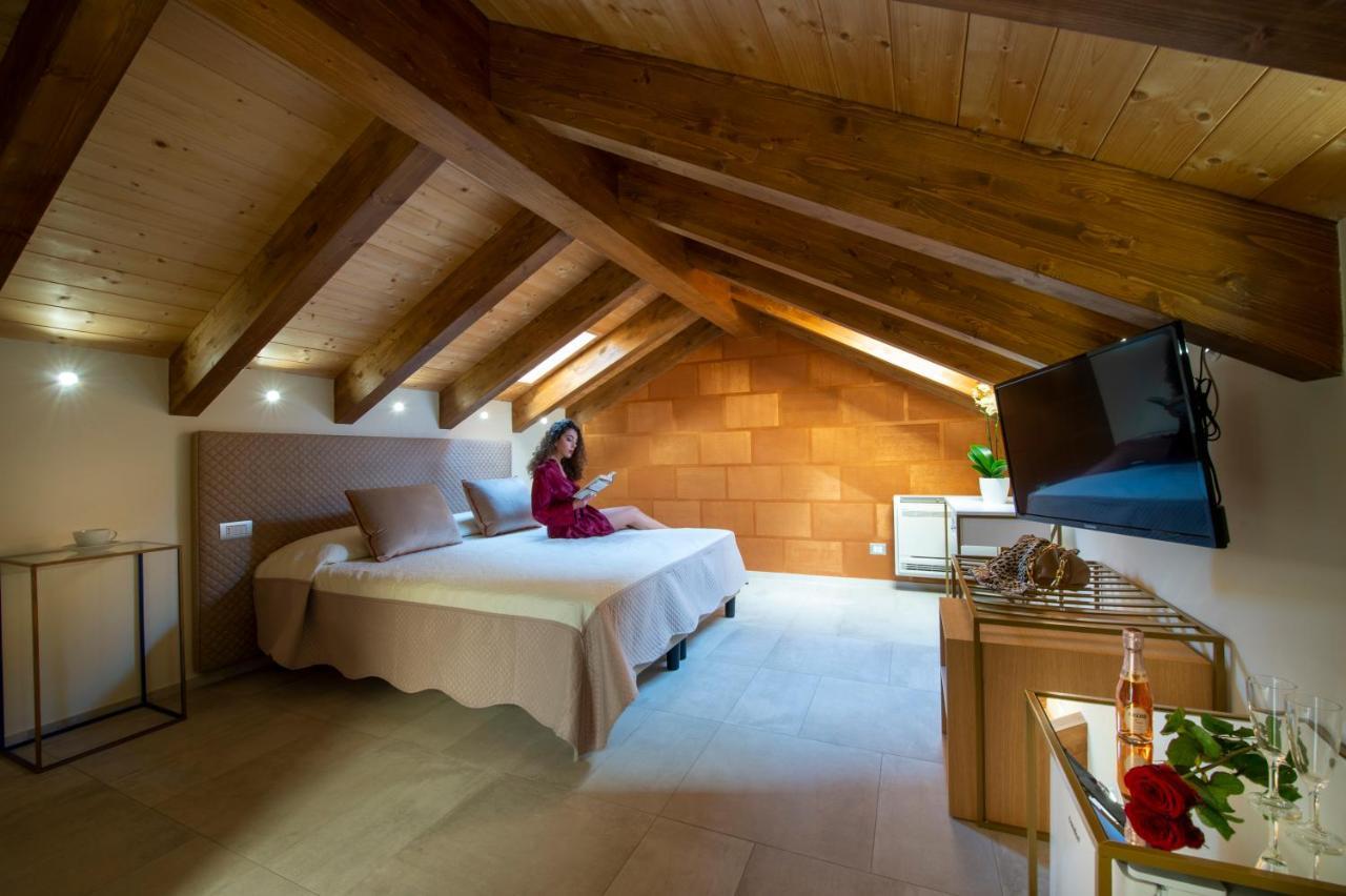 Donna Sofi Holiday House Agerola Bagian luar foto
