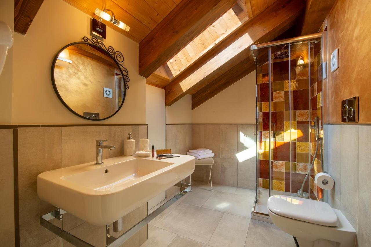 Donna Sofi Holiday House Agerola Bagian luar foto