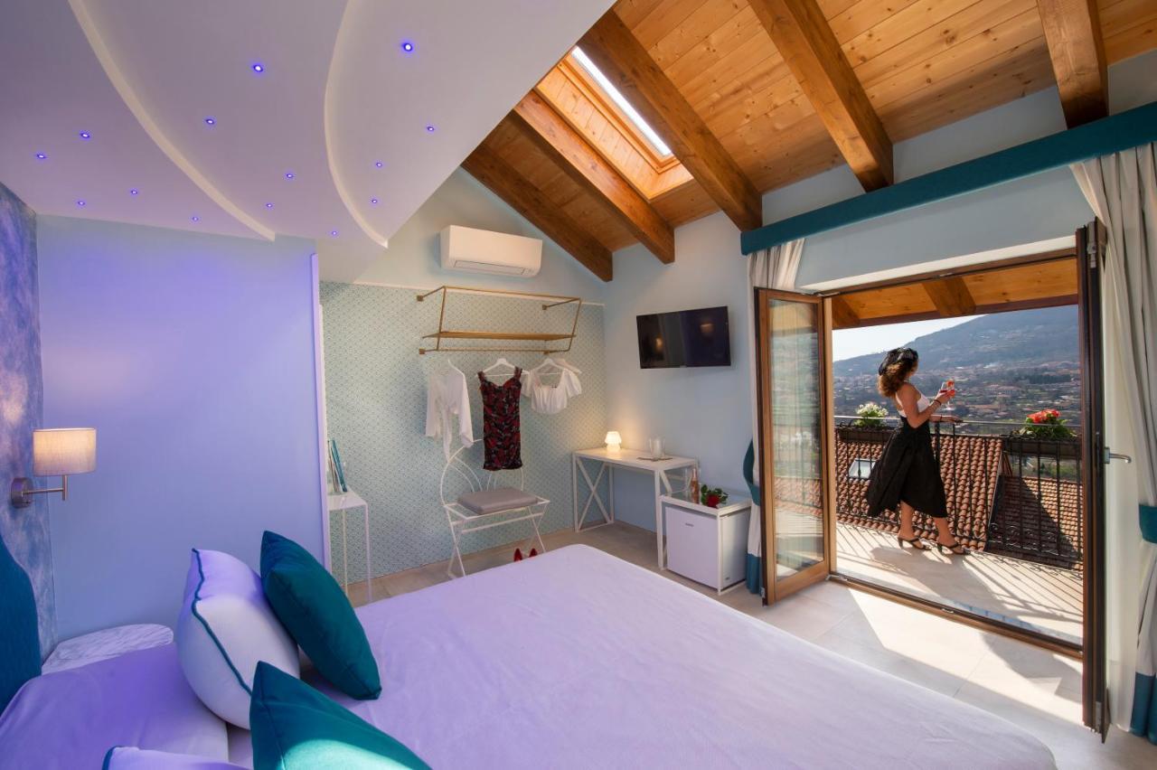 Donna Sofi Holiday House Agerola Bagian luar foto