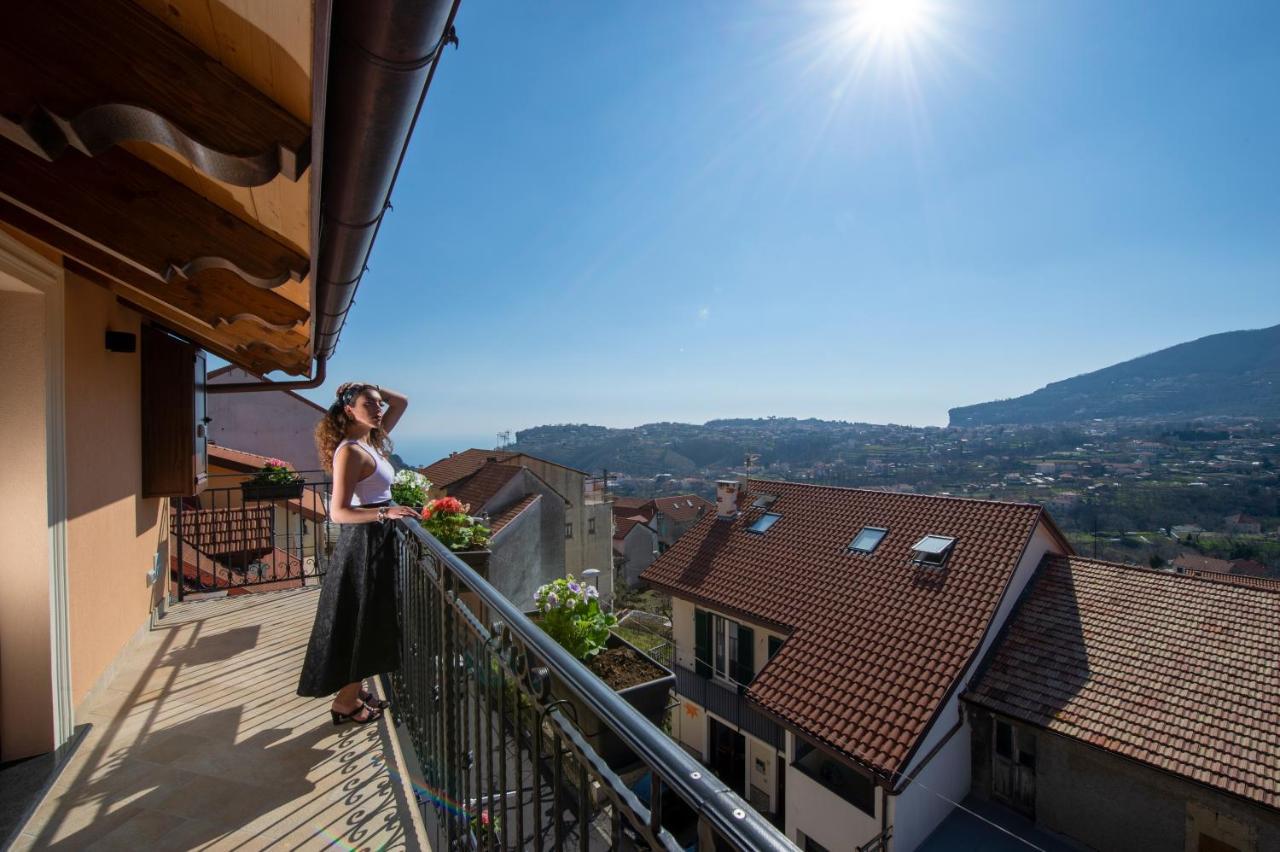 Donna Sofi Holiday House Agerola Bagian luar foto