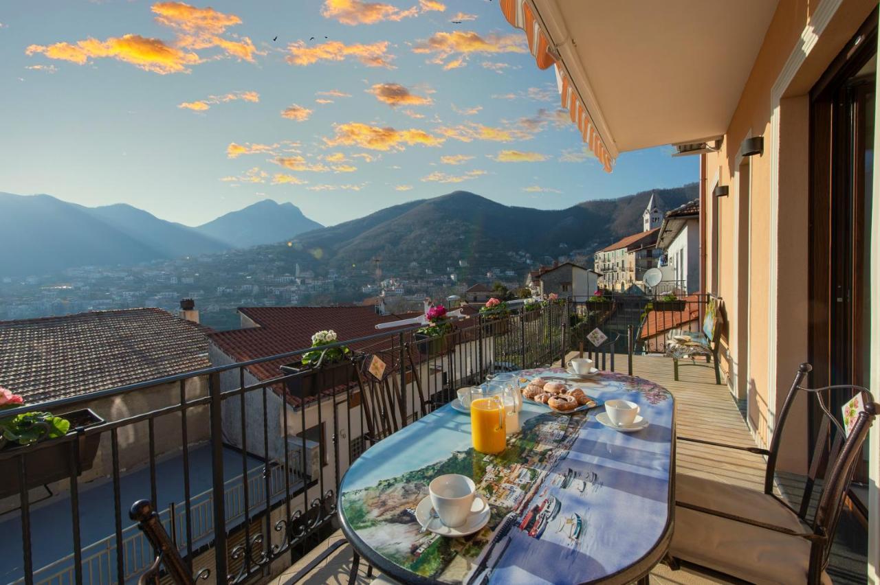 Donna Sofi Holiday House Agerola Bagian luar foto